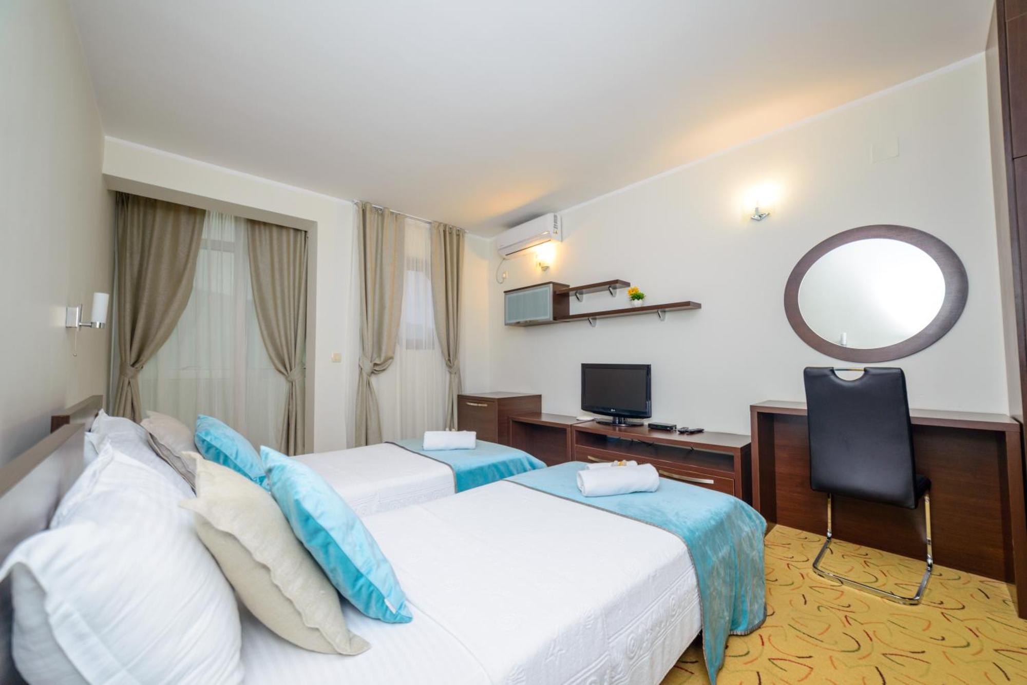 Hotel Odissey Jaz Budva Exterior photo