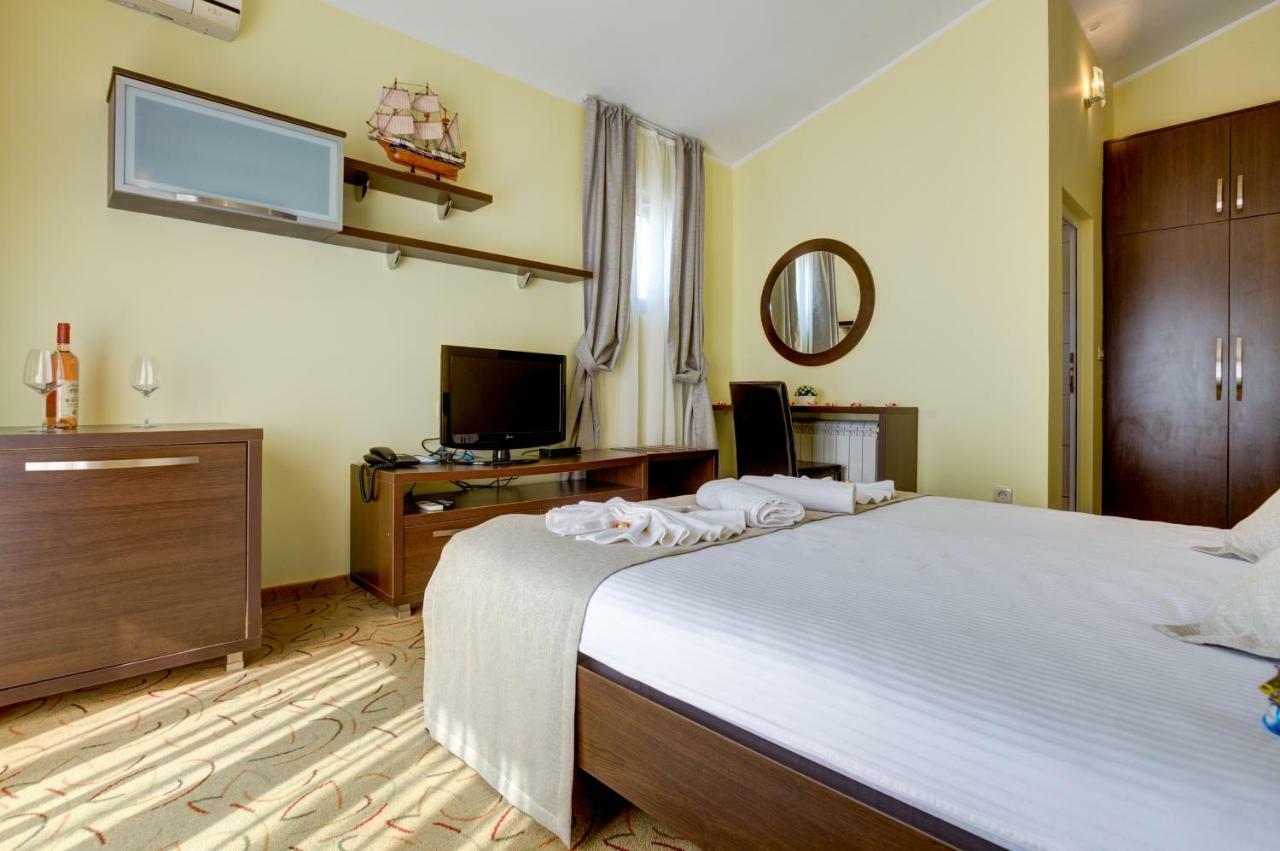 Hotel Odissey Jaz Budva Exterior photo